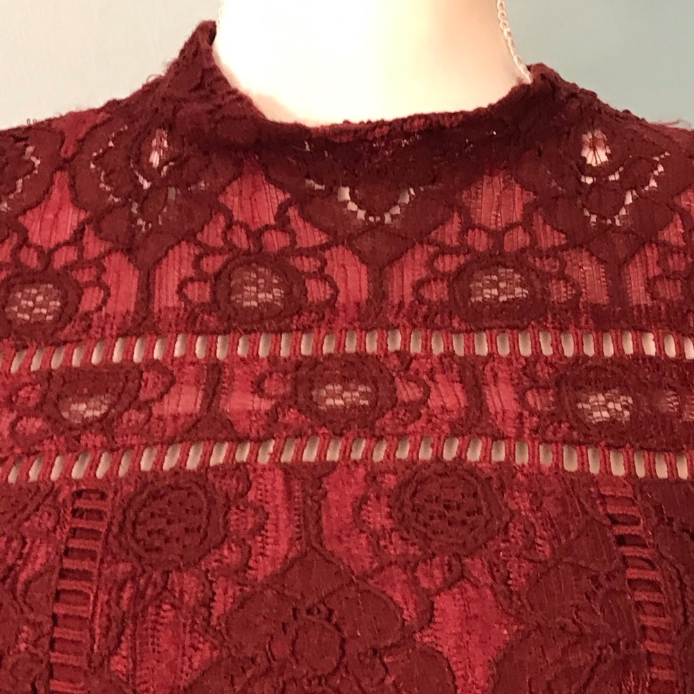 Hollister Burgundy Sheath Dress Lace Overlay - Picture 2 of 7
